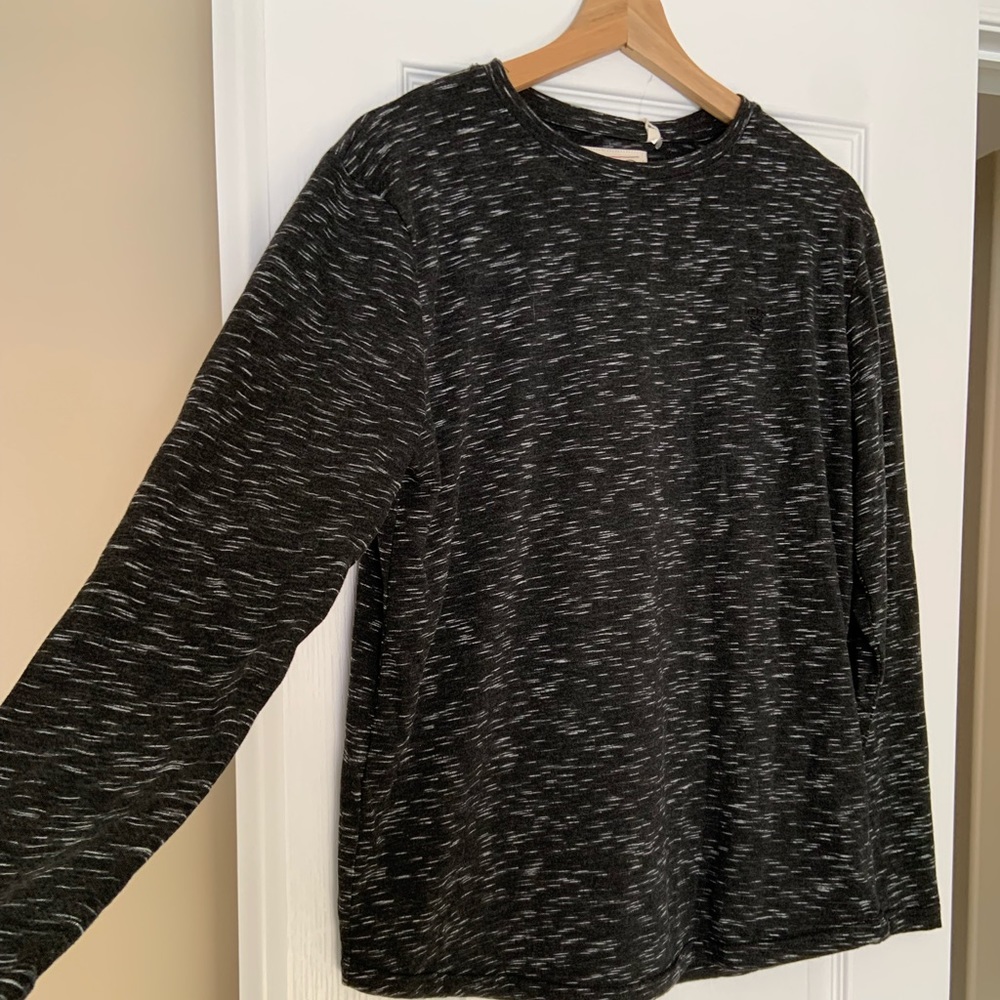 Salt and pepper long sleeved t-shirt
